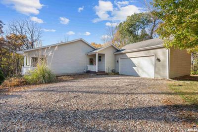 1001 6 Th Avenue Court, House other with 3 bedrooms, 2 bathrooms and null parking in Port Byron IL | Image 3