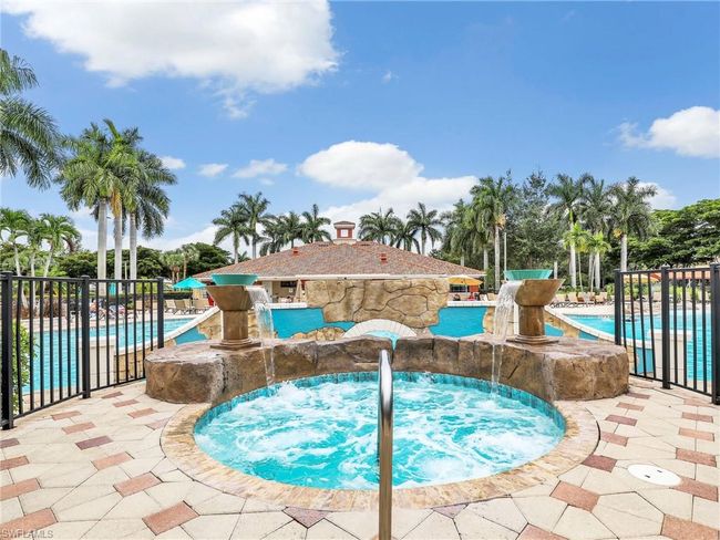 20663 Larino Loop, Townhouse with 3 bedrooms, 3 bathrooms and 2 parking in ESTERO FL | Image 41