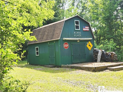 8805 Chautauqua Rd, Fredonia, NY, 14063-9675 | Card Image