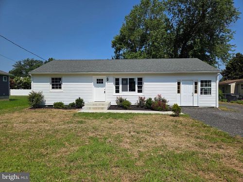 187 Brooks Dr, COLONIAL BEACH, VA, 22443-5049 | Card Image