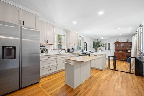 5325 Helene Dr, North Charleston, SC, 29418-5729 | Card Image