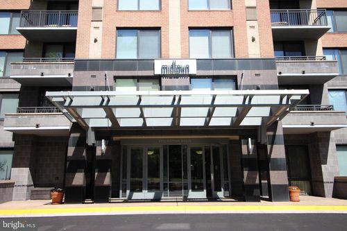 305-2451 Midtown Ave, ALEXANDRIA, VA, 22303-1423 | Card Image