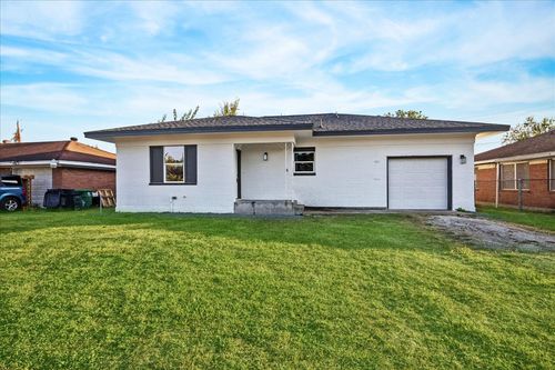 434 Barkley St, Houston, TX, 77022-3900 | Card Image