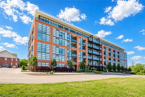 112-15 Prince Albert Blvd, Kitchener, ON, N2H0C2 | Card Image