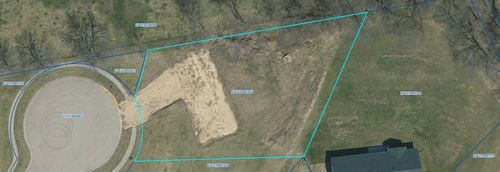 2302 Joliet Cir, PRAIRIE DU CHIEN, WI, 53821-9103 | Card Image