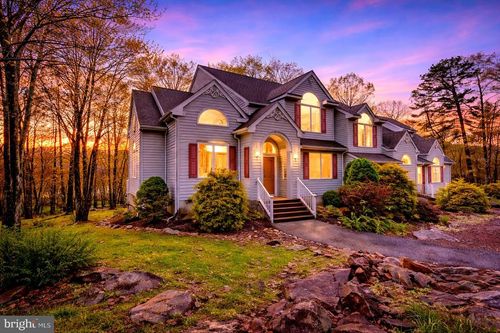 52 Laurelwoods Dr, Lake Harmony, PA, 18624 | Card Image