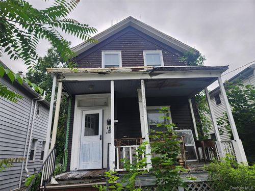 16 Field St, Peekskill, NY, 10566-4006 | Card Image