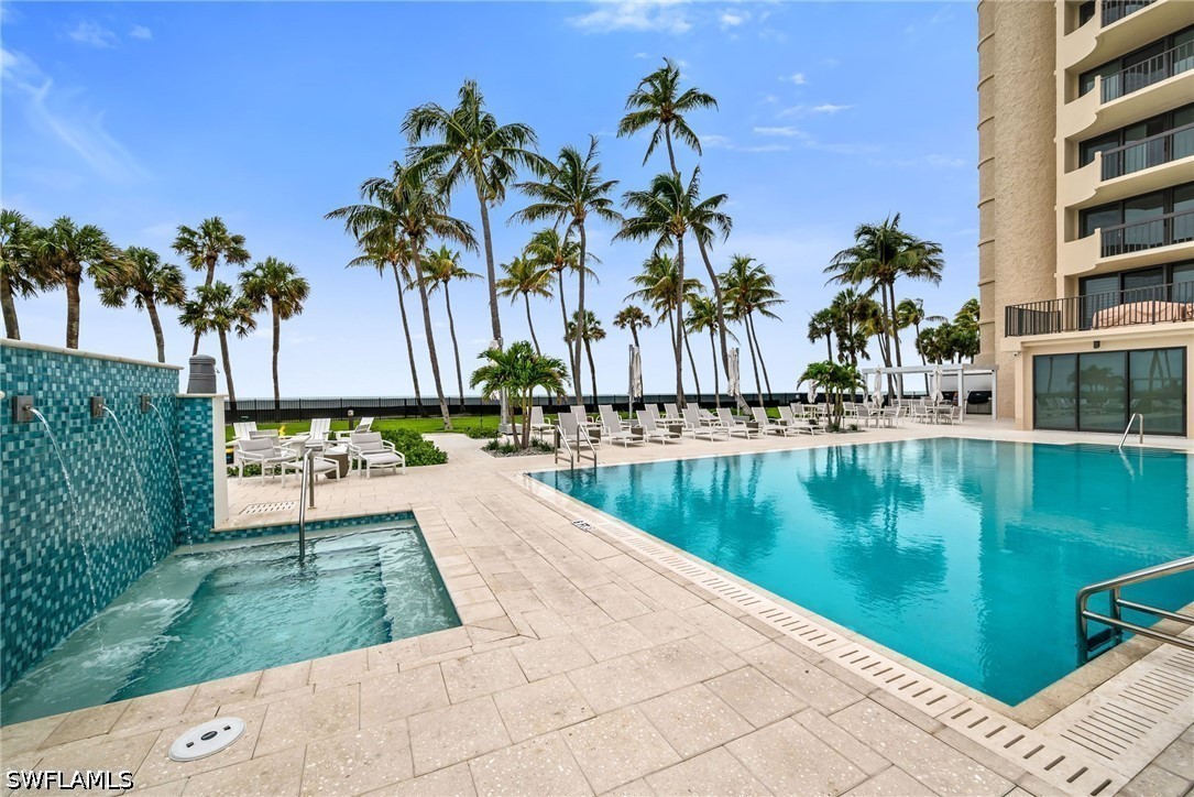 Residential in Naples