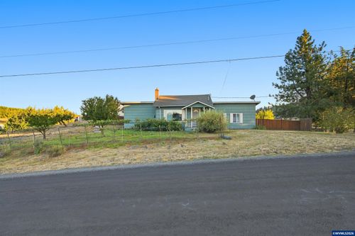 2008 Farmer Rd Se, Jefferson, OR, 97352-9721 | Card Image