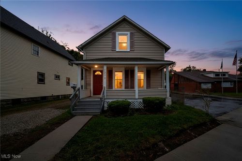 1311 W Erie Ave, Lorain, OH, 44052-1367 | Card Image