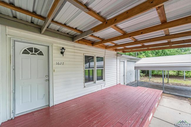 1621 &amp; 1627 Baseball Loop, House other with 5 bedrooms, 3 bathrooms and null parking in Diana TX | Image 27