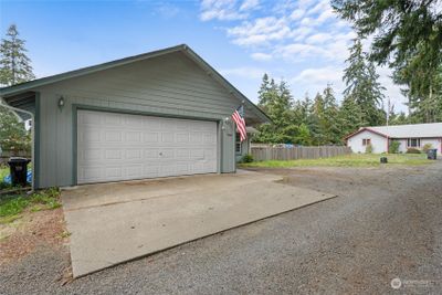 1194 E Shelton Springs Road, House other with 3 bedrooms, 1 bathrooms and 2 parking in Shelton WA | Image 3