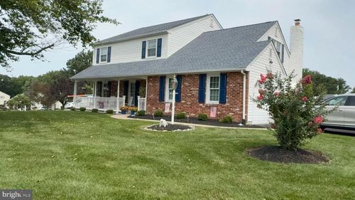 50 Penn Cir, Holland, PA, 18966-2340 | Card Image
