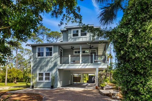825 E Pine Ave, Saint George Island, FL, 32328-2902 | Card Image