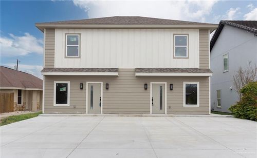416 W Chavez St, Edinburg, TX, 78541-4536 | Card Image