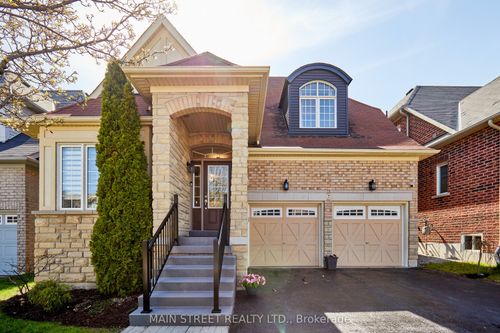 6 Oswell Dr, Ajax, ON, L1Z0J3 | Card Image