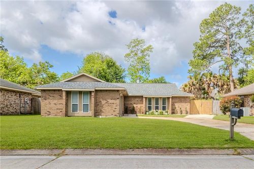 113 Goldenwood Dr, Slidell, LA, 70461-4116 | Card Image