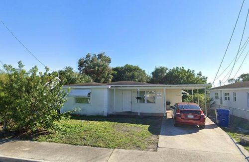 1209 W 34th St, Riviera Beach, FL, 33404-2905 | Card Image