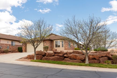 2072 S Legacy Dr, St George, UT, 84770-8777 | Card Image