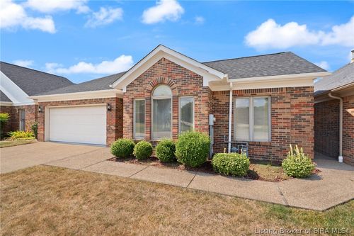 1615 Greenleaves Dr, Jeffersonville, IN, 47130-7541 | Card Image