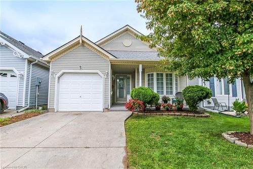 5 Walsingham Dr, Port Rowan, ON, N0E1M0 | Card Image