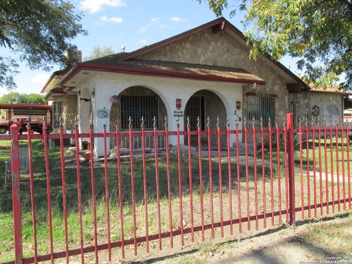 617 Bynum Ave, San Antonio, TX, 78211-3405 | Card Image