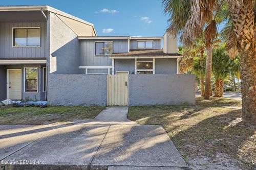 13-3517 Peeler Rd, Jacksonville, FL, 32277-0616 | Card Image