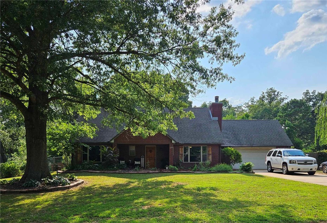 Orchard Hill Rd, Siloam Springs, AR 72761