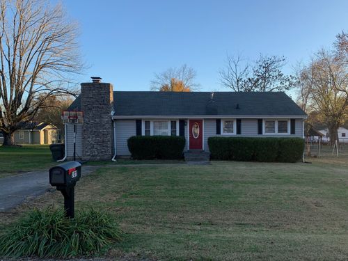 105 Martha Ave, Dickson, TN, 37055-1028 | Card Image