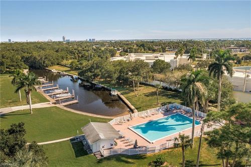 536 Pangola Dr, NORTH FORT MYERS, FL, 33903-5219 | Card Image