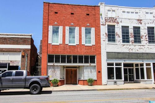 910 Noble Street, Anniston, AL, 36201 | Card Image