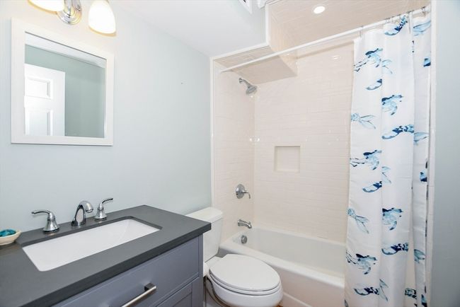 APT-4 - 324 Front St, House other with 2 bedrooms, 2 bathrooms and 2 parking in Marion MA | Image 19