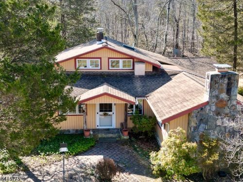 72 Cedar Lake Rd, Blairstown, NJ, 07825-9647 | Card Image