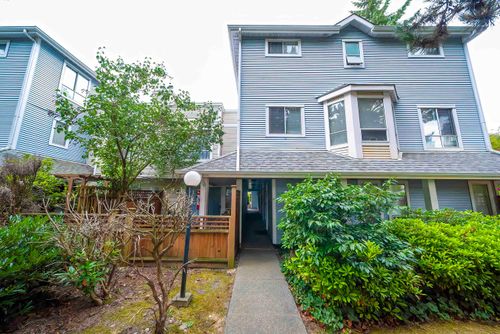 15-7184 Stride Ave, Burnaby, BC, V3N1T7 | Card Image