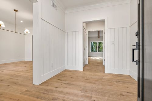 12-5 Wentworth Drive, Greenland, NH, 03840 | Card Image