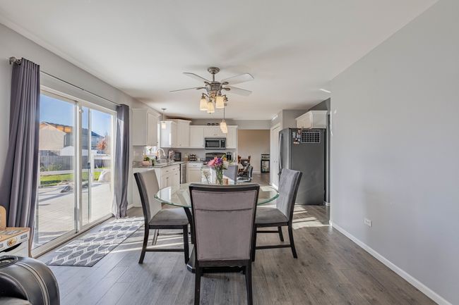 16263 Celtic Cir, House other with 4 bedrooms, 3 bathrooms and 2 parking in Manhattan IL | Image 6