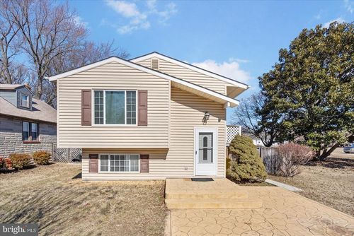 430 Stiemly Ave, GLEN BURNIE, MD, 21060-7229 | Card Image