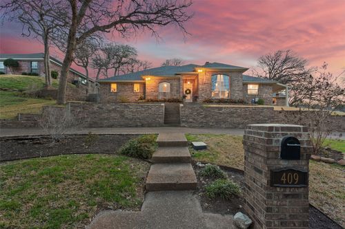 409 Shadow Mountain Dr, Woodway, TX, 76712-3157 | Card Image