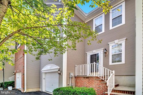 15 Stafford Dr, PRINCETON JUNCTION, NJ, 08550-3279 | Card Image