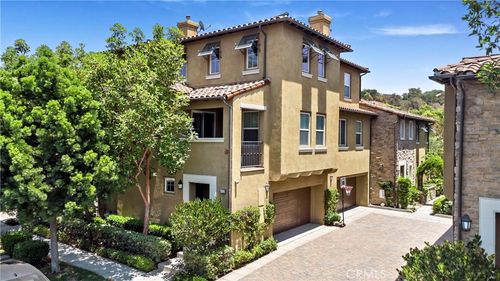 221 Lonetree, Irvine, CA, 92603-0142 | Card Image