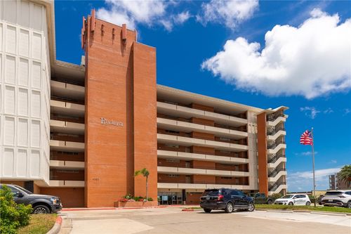 4302 Ocean Dr, Corpus Christi, TX, 78412-2550 | Card Image