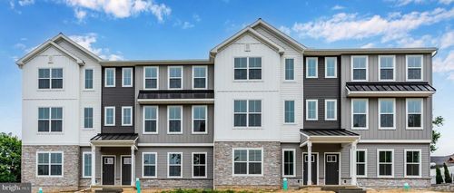 33 S 19th St, CAMP HILL, PA, 17011-5402 | Card Image