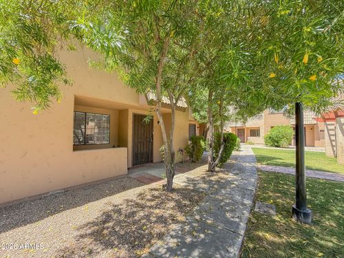 27-1935 W Morten Ave, Phoenix, AZ, 85021-6989 | Card Image