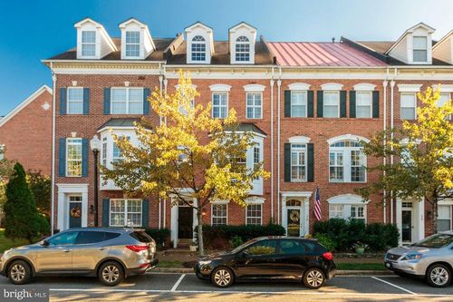 324 Cameron Station Blvd, ALEXANDRIA, VA, 22304-8623 | Card Image