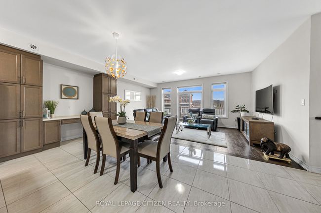 123 Luzon Ave, Home with 3 bedrooms, 3 bathrooms and 2 parking in Markham ON | Image 21