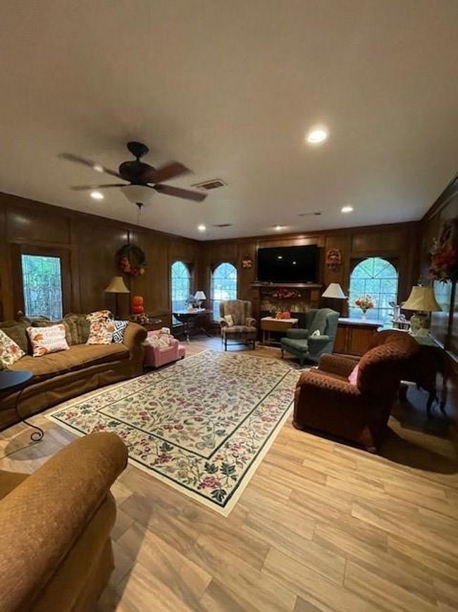 4202 Astwood Ct, House other with 5 bedrooms, 4 bathrooms and 3 parking in Houston TX | Image 20