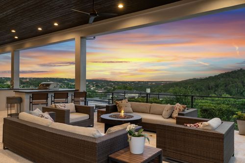 821 Laughing Dog Ct, Leander, TX, 78641-4407 | Card Image