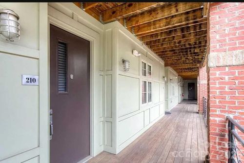 1101 W 1st St, Charlotte, NC, 28202-1055 | Card Image