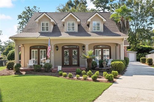 303 Tranquille Pl, Mandeville, LA, 70471-1623 | Card Image