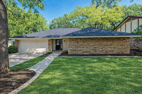 5209 Smokerise Ct, Arlington, TX, 76016-1235 | Card Image